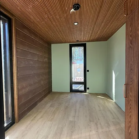 Lakeside Himos - 350m2 By The Up To 27 Guest * Jämsä