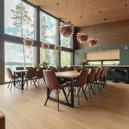 Lakeside Himos - 350m2 By The Up To 27 Guest Apartment